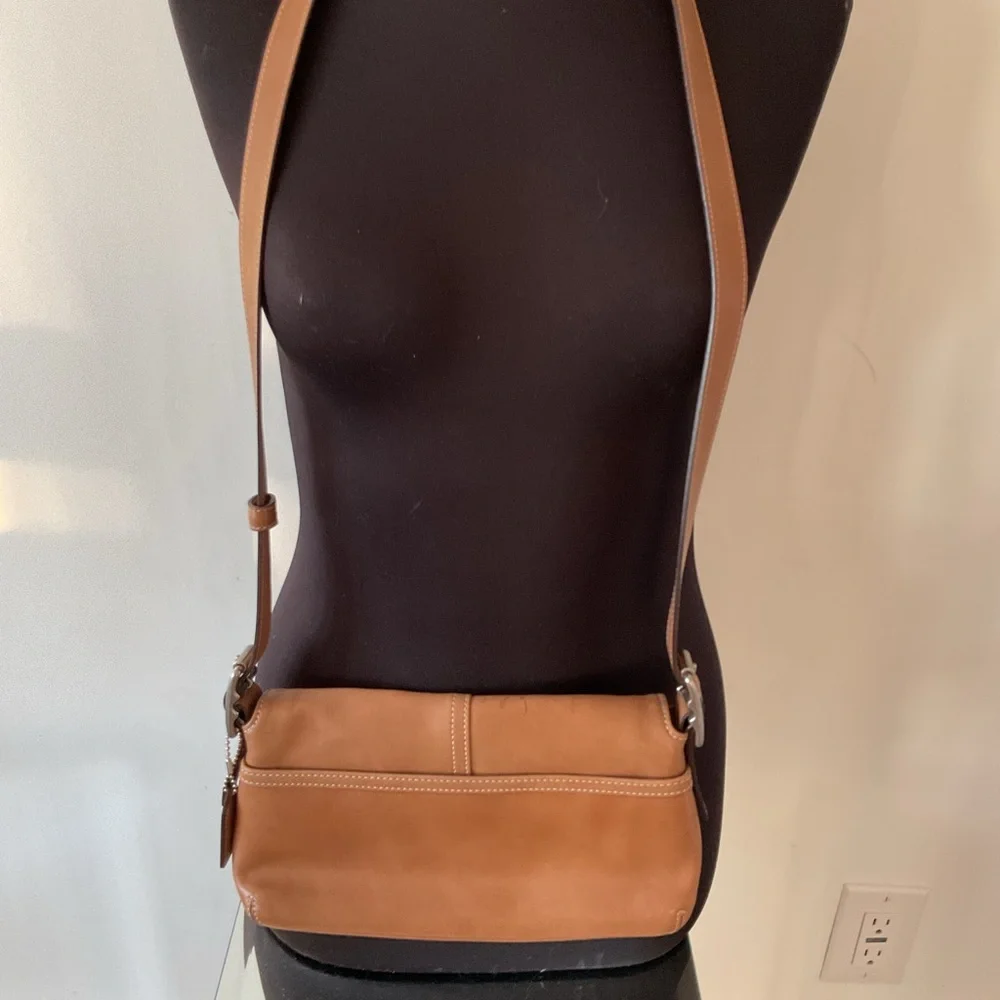 VTG y2k Coach Legacy Crossbody H043-9848 Supple Cow Hide Tan Leather  Clean ! - Picture 6 of 7